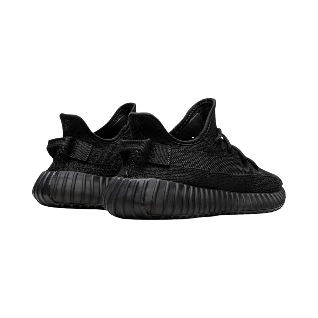 Yeezy Boost 350 V2 black