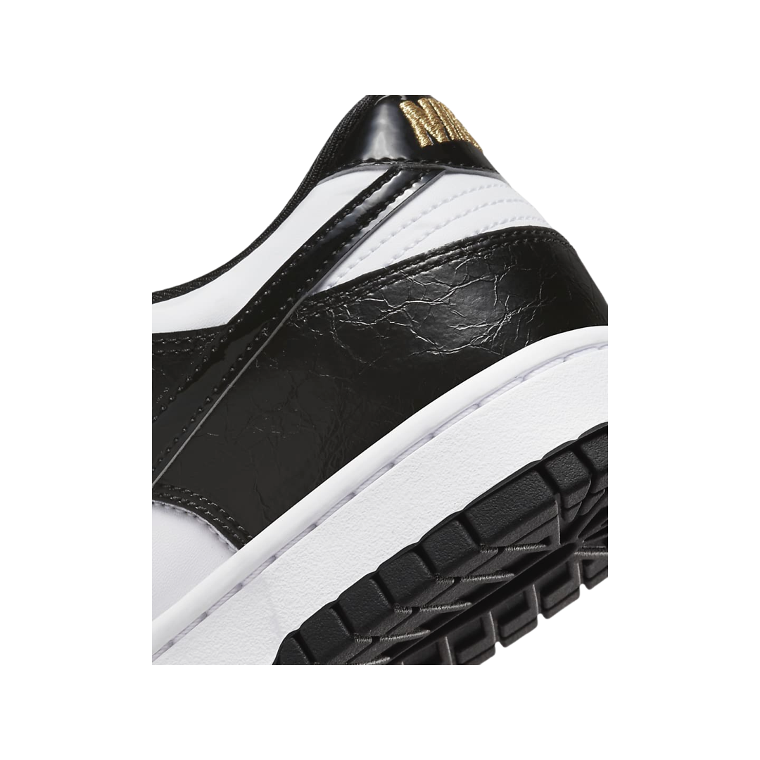 Dunk low retro SE World Champs Black White