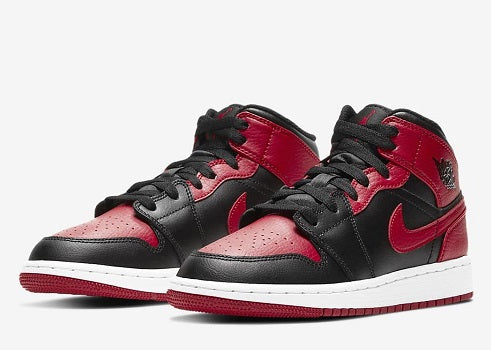 Air Jordan 1 mid banned