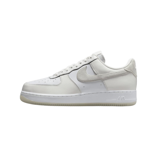 Air force 1 ‘07 LV8 bianco latte